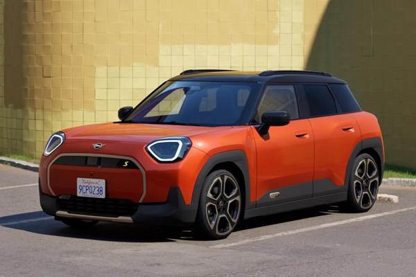 De MINI Aceman Electric.