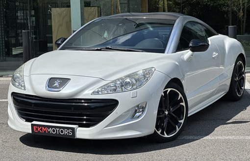 Peugeot RCZ